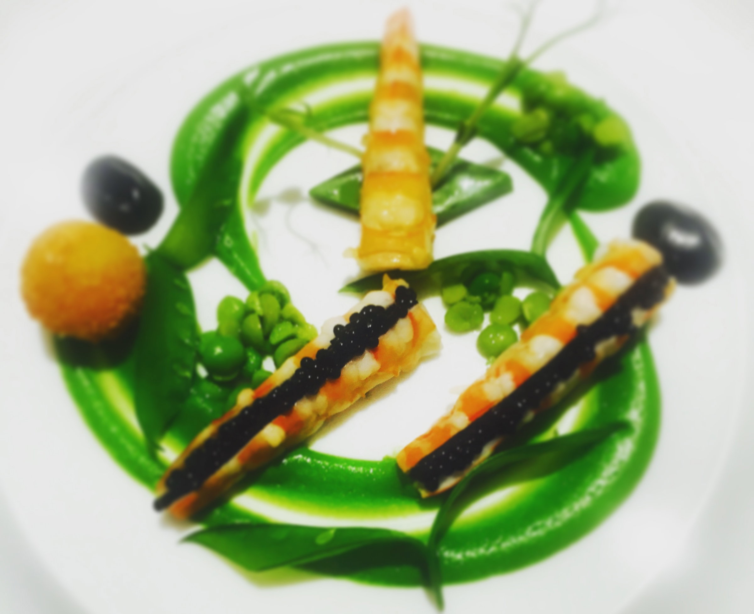 arnolfo pea and prawn dish